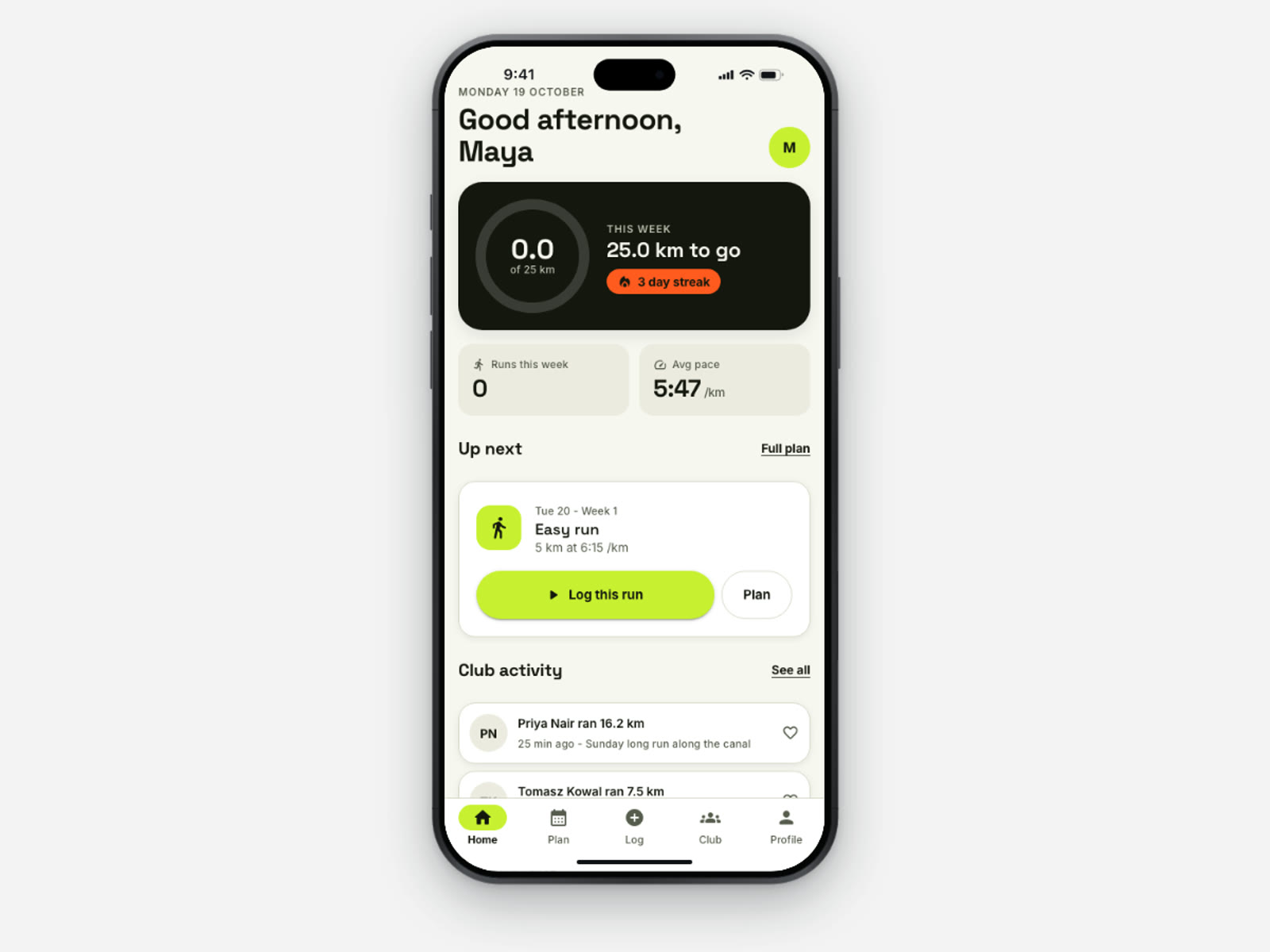 Home screen of a running app with weekly progress ring, next workout and club activity.